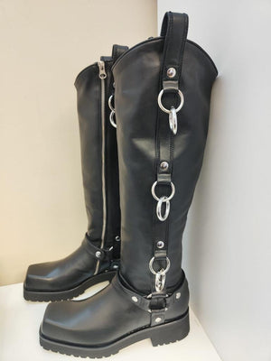 Biker boots