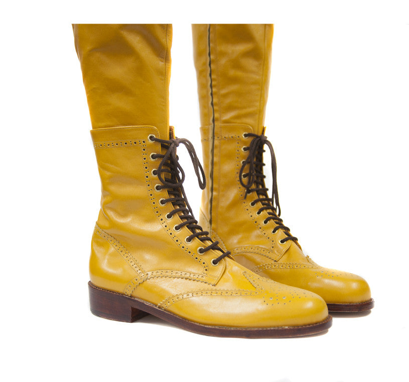 Classic Brogues With High Legs